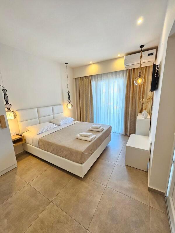 ניי פורי Mystery Suites And Apartments מראה חיצוני תמונה