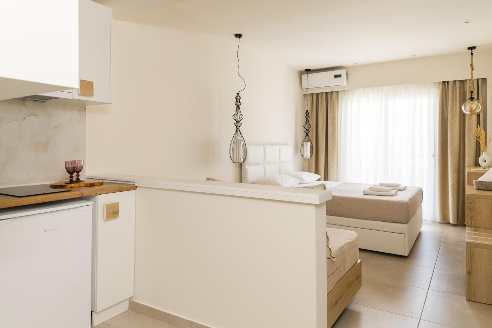 ניי פורי Mystery Suites And Apartments מראה חיצוני תמונה