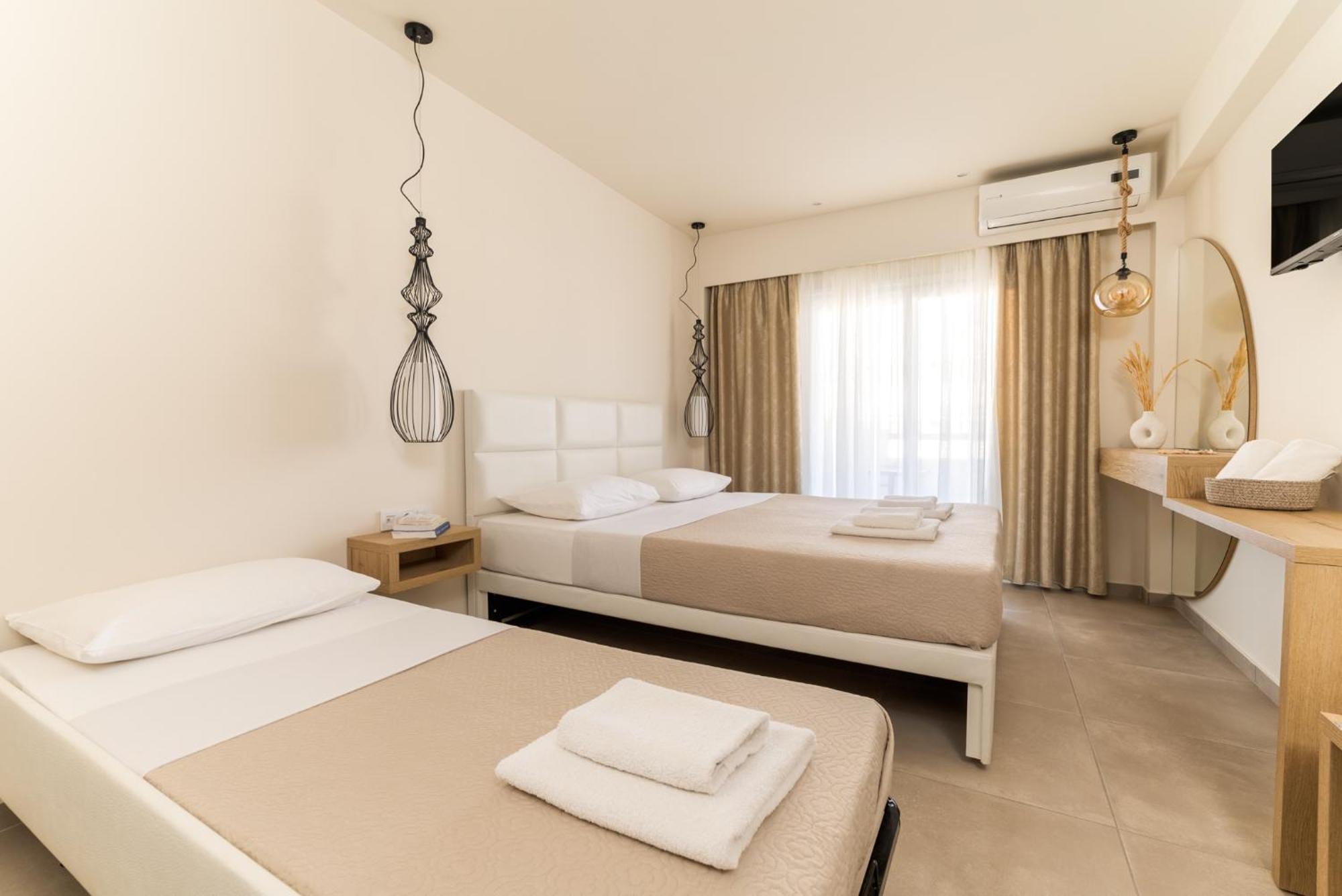 ניי פורי Mystery Suites And Apartments מראה חיצוני תמונה